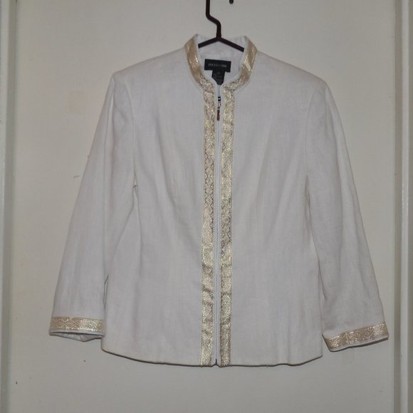 Focus 2000 Jackets & Blazers - Focus 2000 100% Linen Zippered Blazer Sz 10